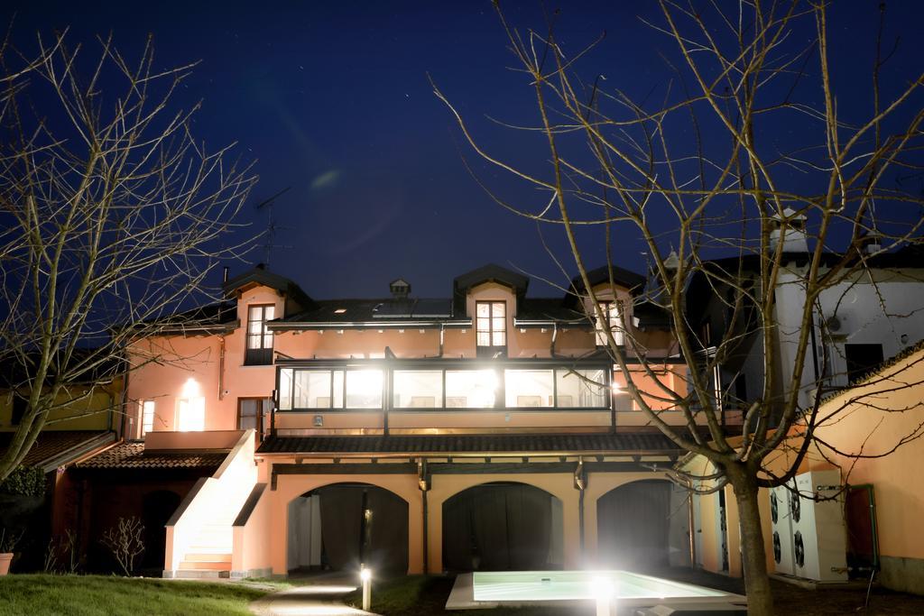 Casa Rosa Bed & Breakfast San Giuliano Milanese Exterior photo